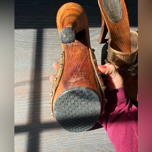 Gucci Horsebit heels - Picture 9 of 13